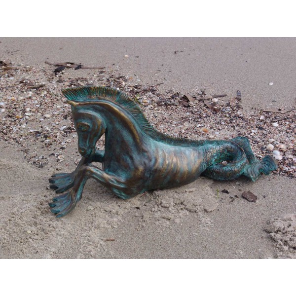 Sculpture terre cuite patinée bronze antique - Cheval marin 